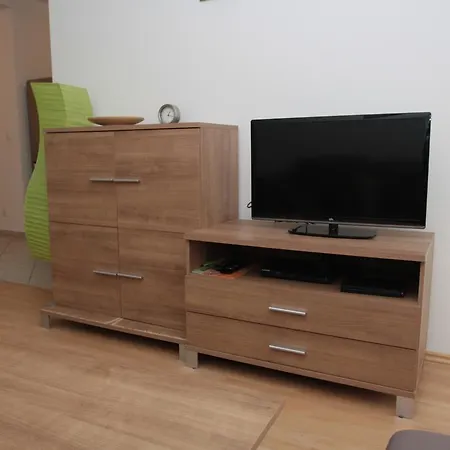 Apartment 100-sio *